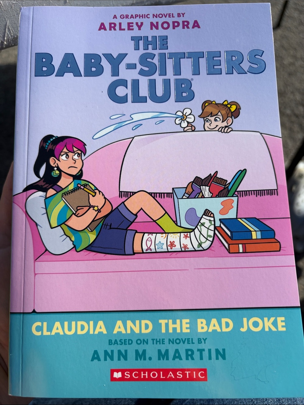 🔥 2/$25 - Book #15 - The Baby-Sitters Club - Claudia and the Bad Joke